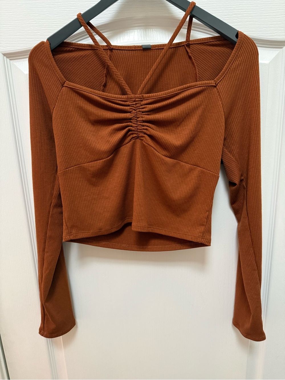Francesca's NWT Rust Ribbed Ruched Long Sleeve Crop Top Size Large